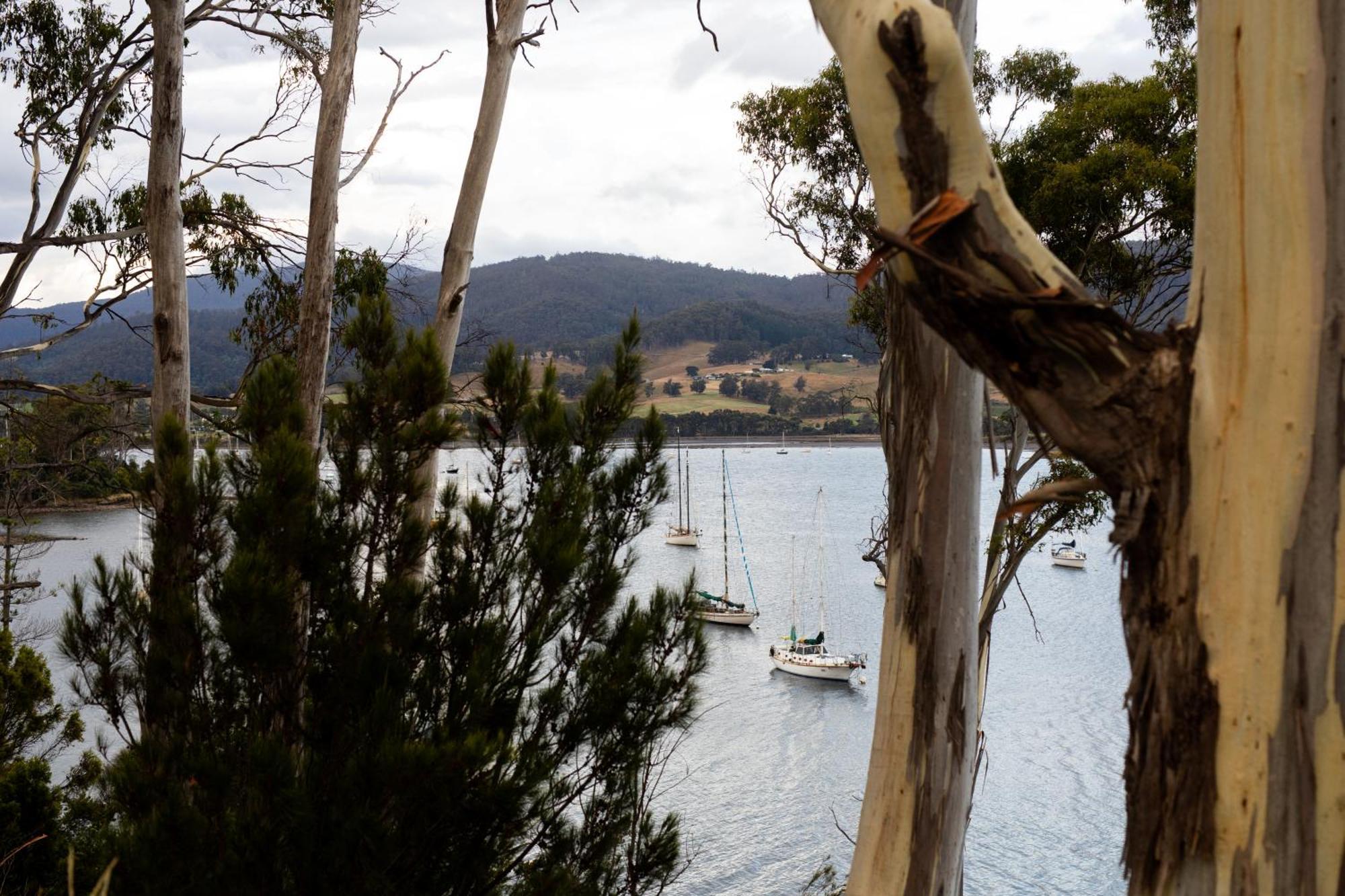 Woodland Bay Retreat-Hot Tub,Sauna And Bayview Retreat Lymington Esterno foto